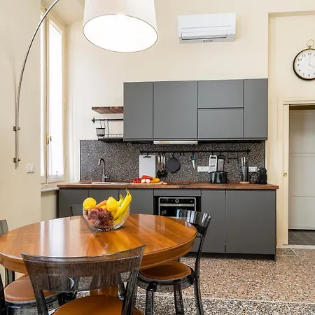 Guesthost - Flat-2 Min Walk The Cathedral! Livorno
